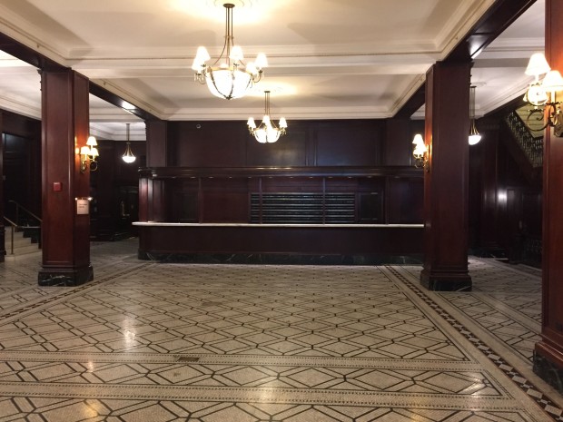 Old lobby Muehlebach, front desk
